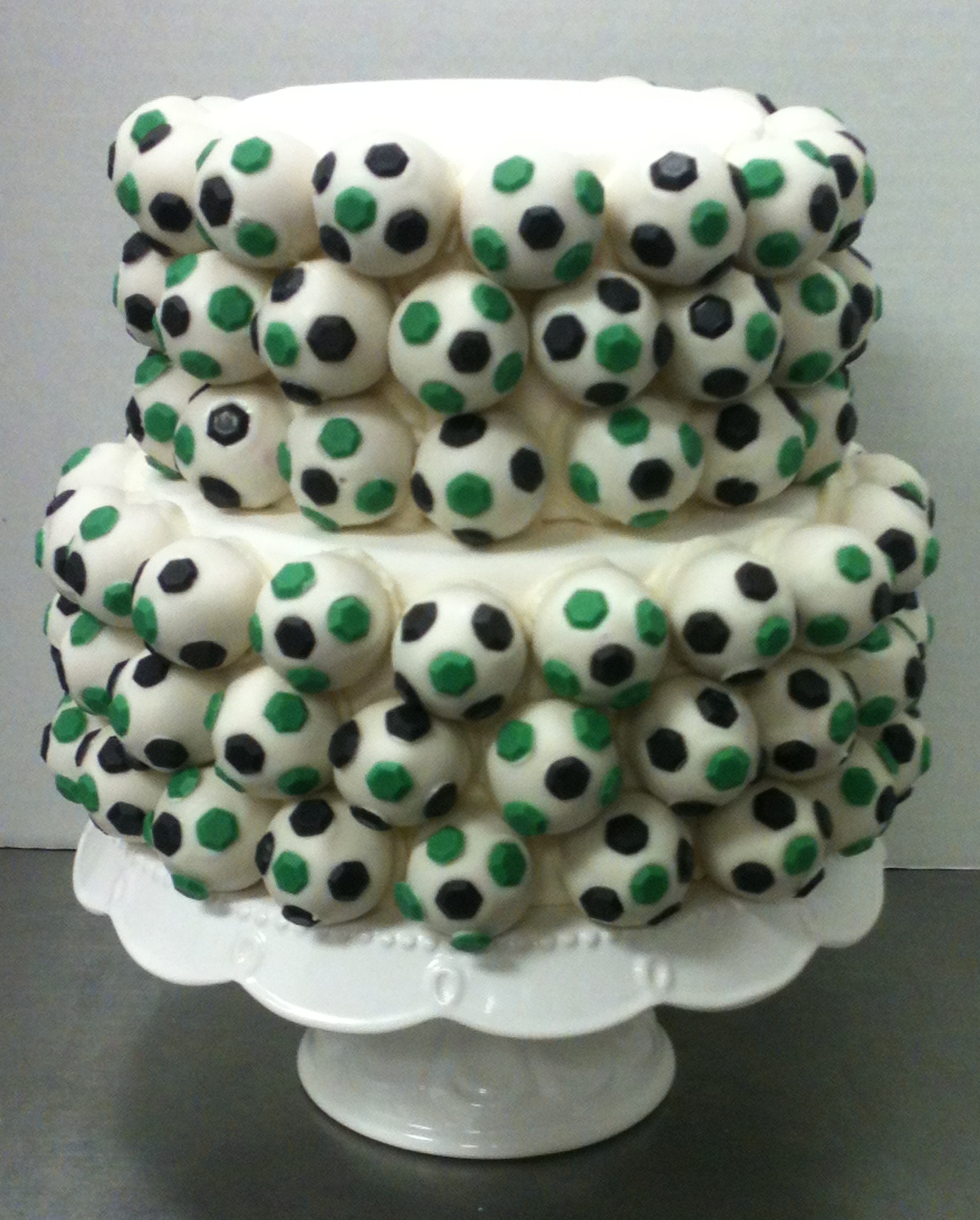 soccer-cake-ball-cake.jpg